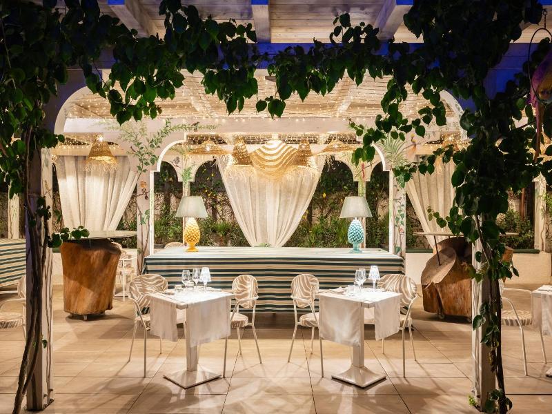 Hotel Barracuda image