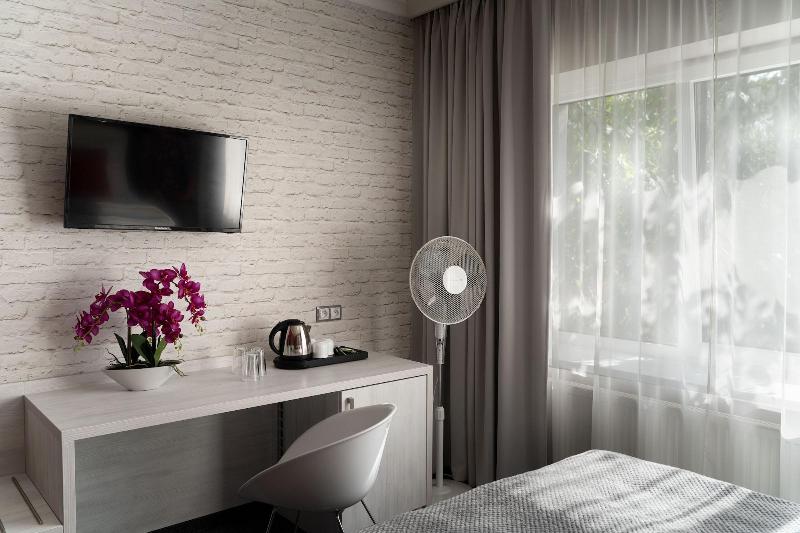 Hotel Shato image