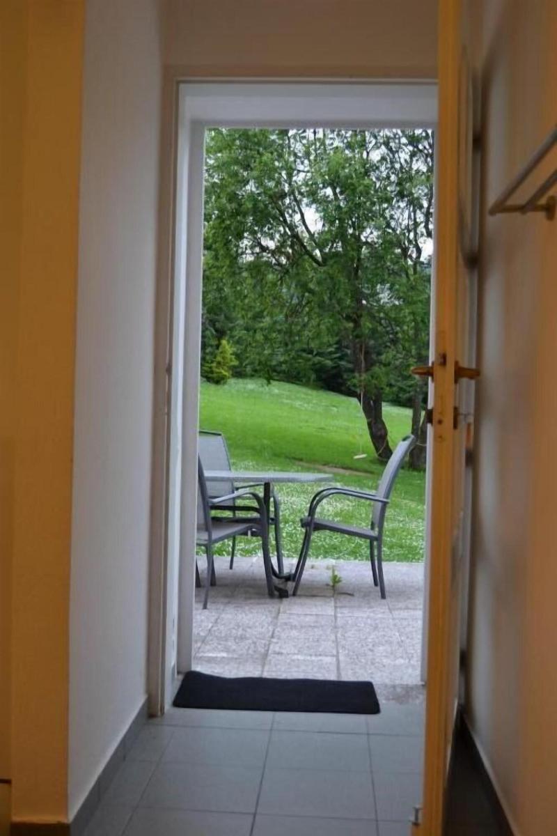 Apartments Holiday Pec image