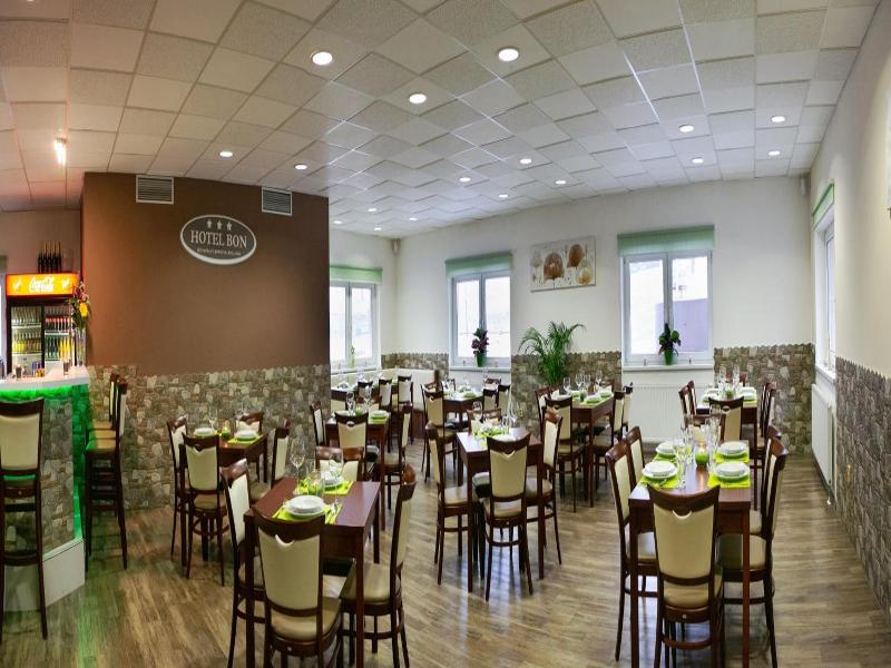 Hotel Bon image