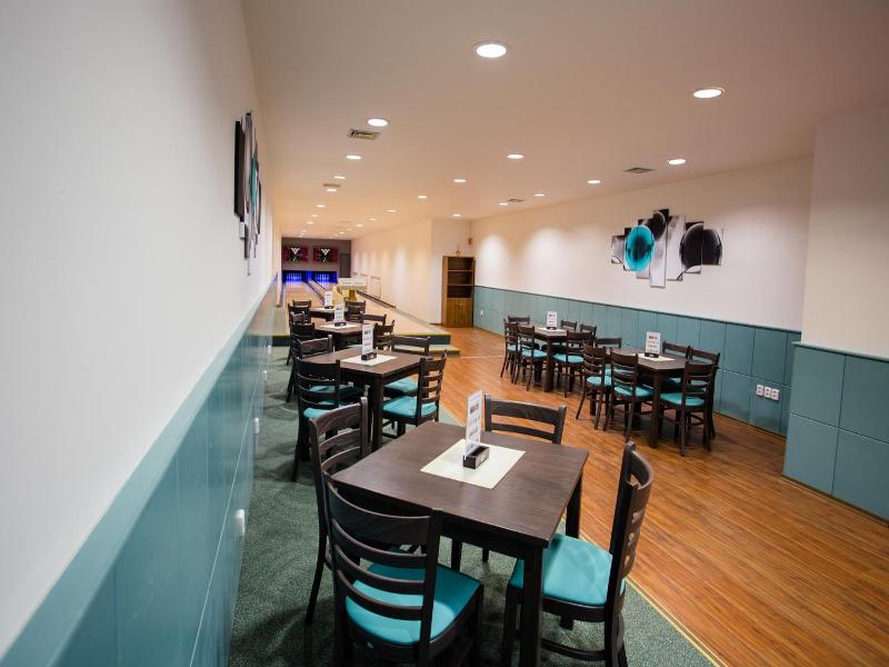 Hotel Bon image