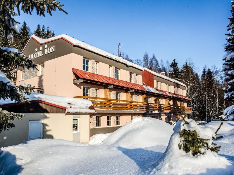 Hotel Bon image