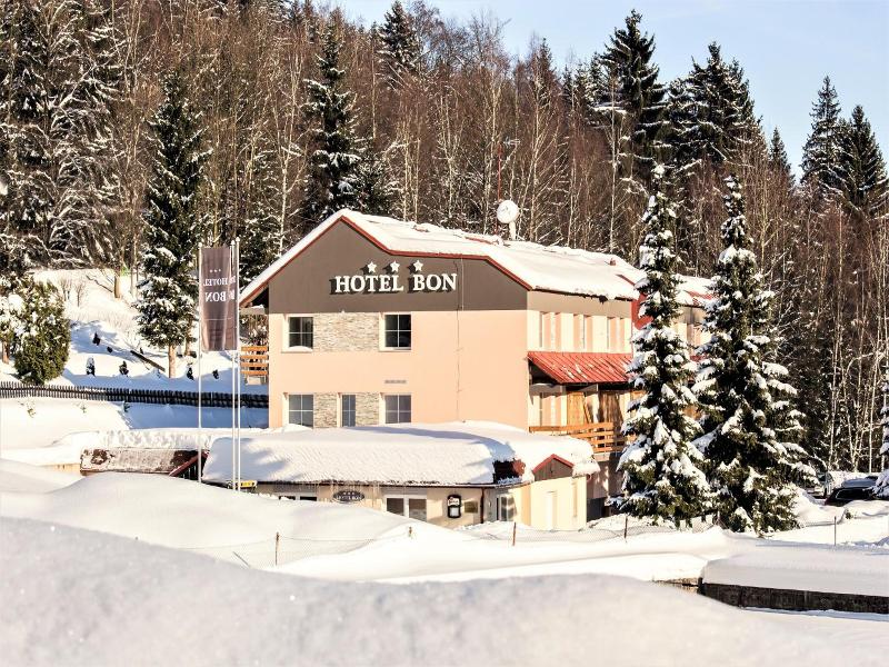 Hotel Bon image
