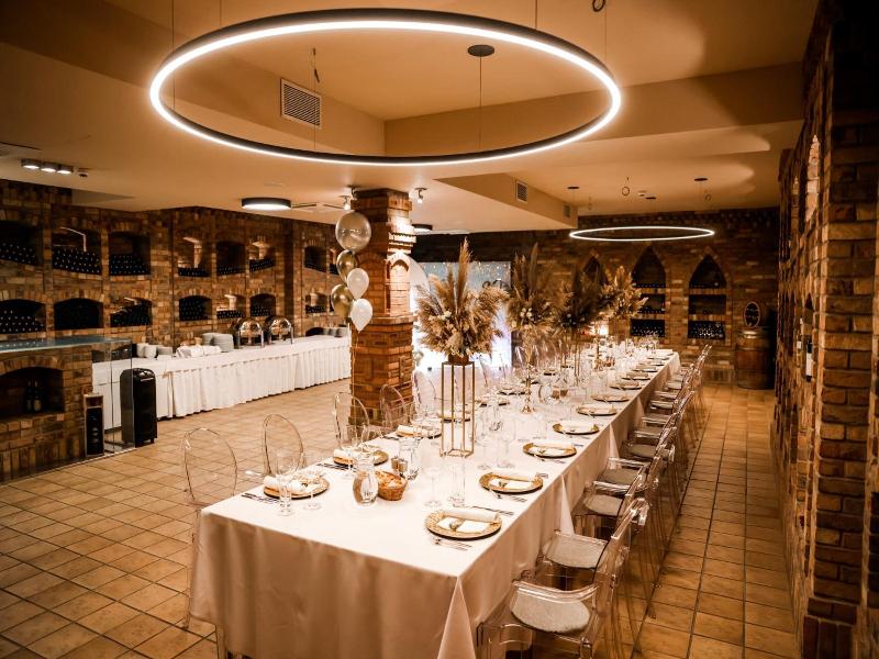 Hotel Dolphin image
