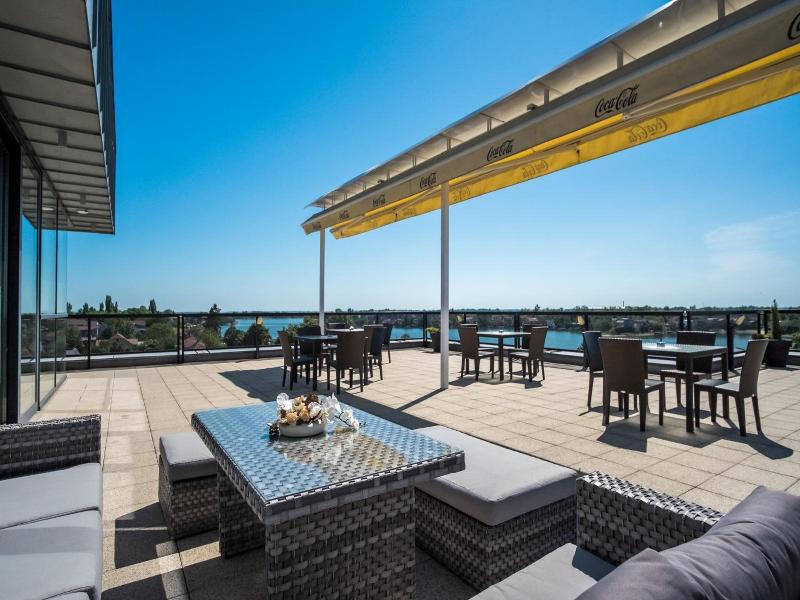 Hotel Dolphin image