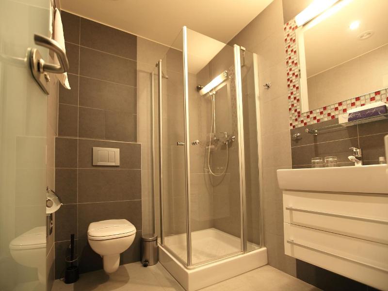 Hotel Dolphin image