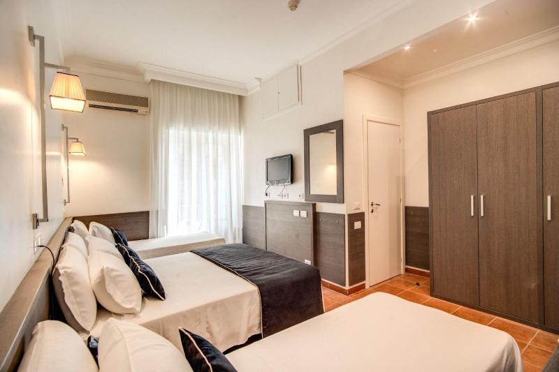 Hotel Mirti image