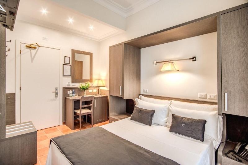 Hotel Mirti image