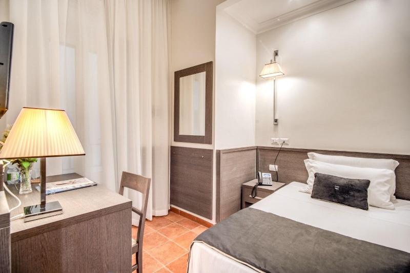 Hotel Mirti image