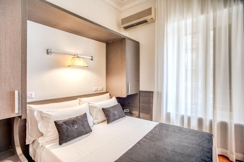 Hotel Mirti image