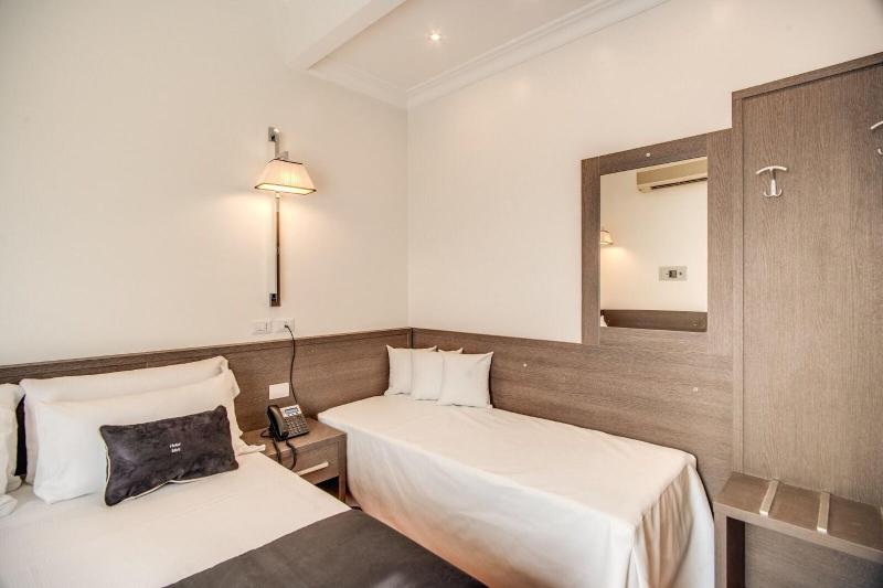 Hotel Mirti image