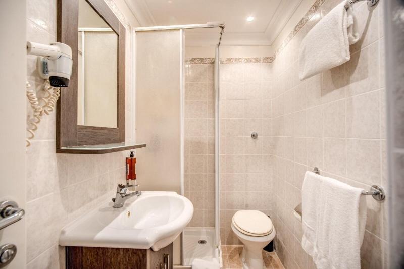 Hotel Mirti image