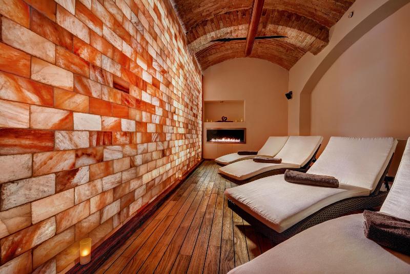 Hotel Lomnica image