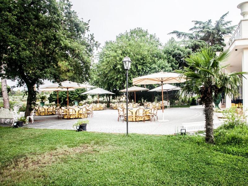 Villa Strampelli image