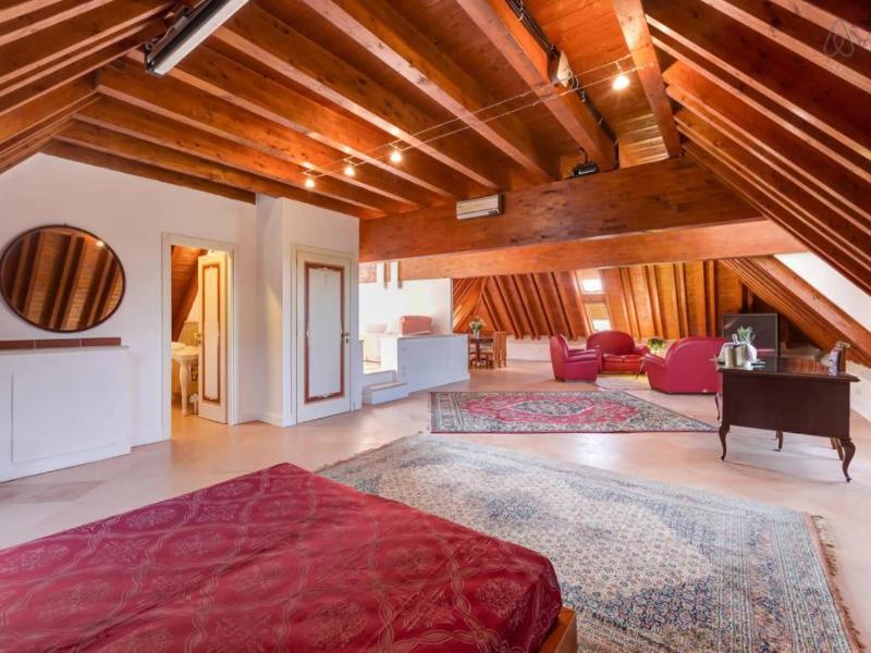 Villa Strampelli image