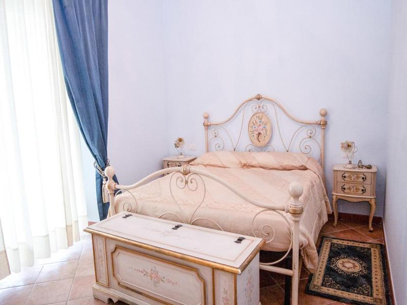 Villa Strampelli image
