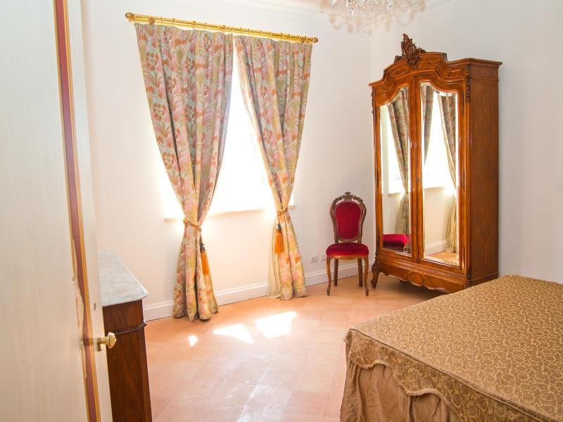 Villa Strampelli image