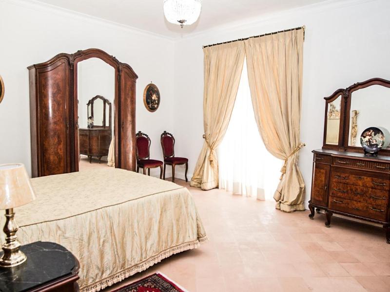 Villa Strampelli image