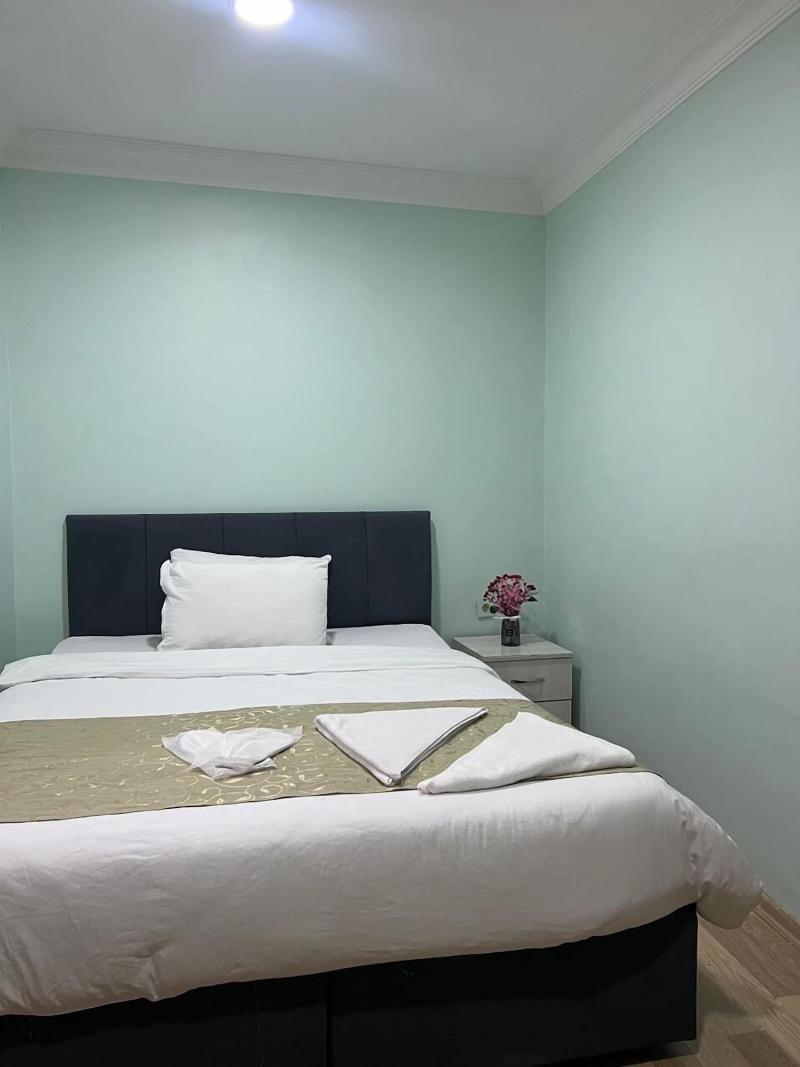 Avsin Apart Hotel image