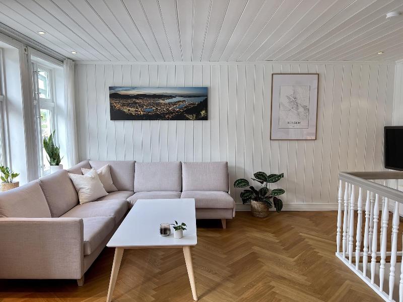 To Sostre Guesthouse image