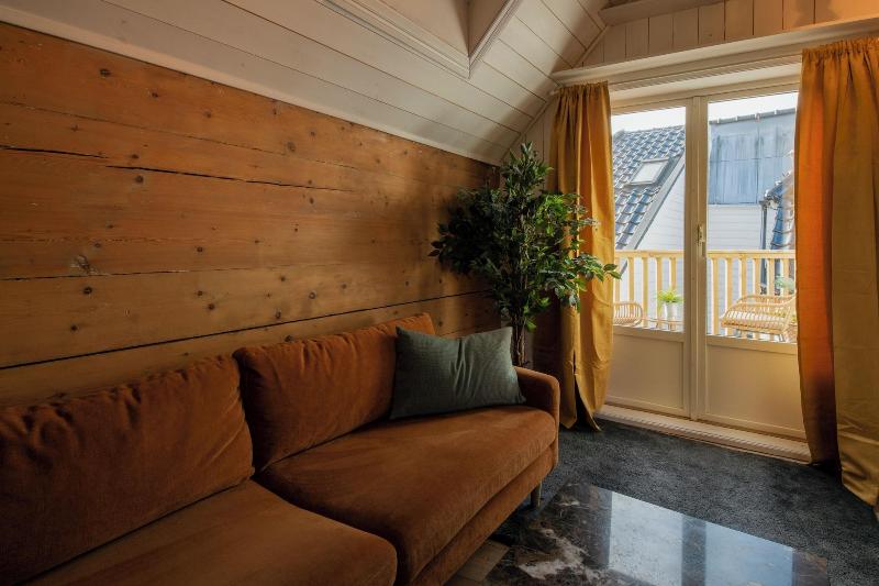 To Sostre Guesthouse image