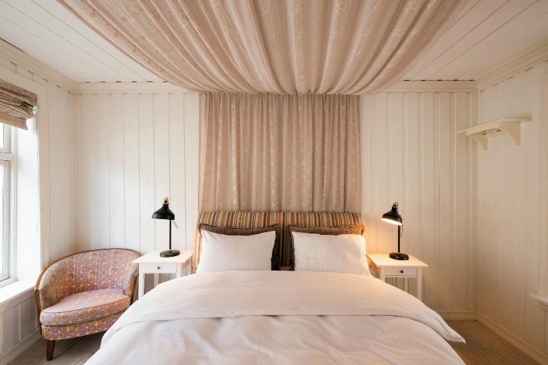 To Sostre Guesthouse image
