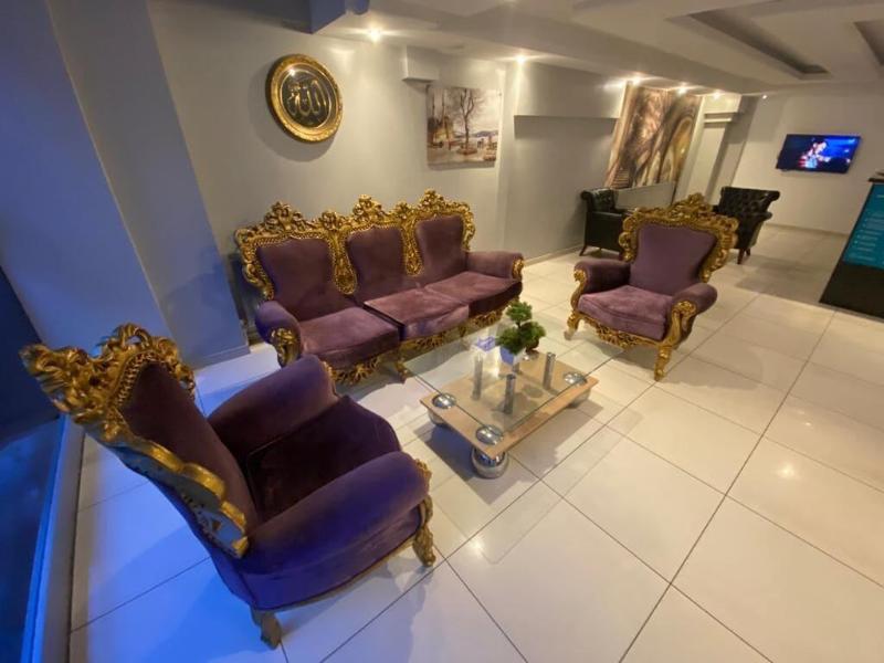 Grand Hotel 53 image