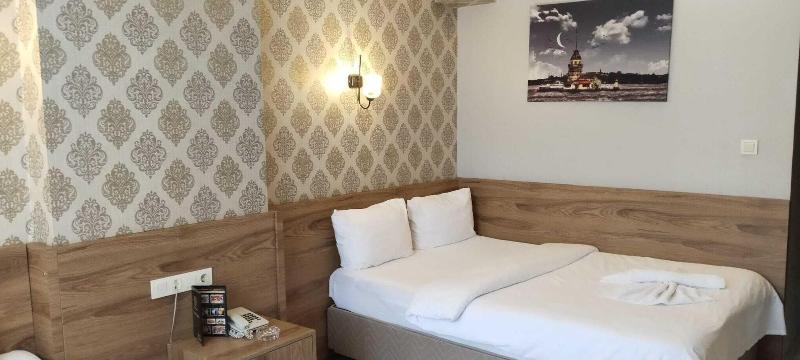 Grand Hotel 53 image