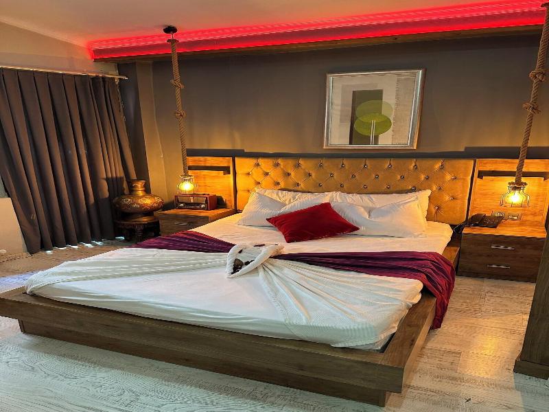 Chez Bore Boutique Hotel image