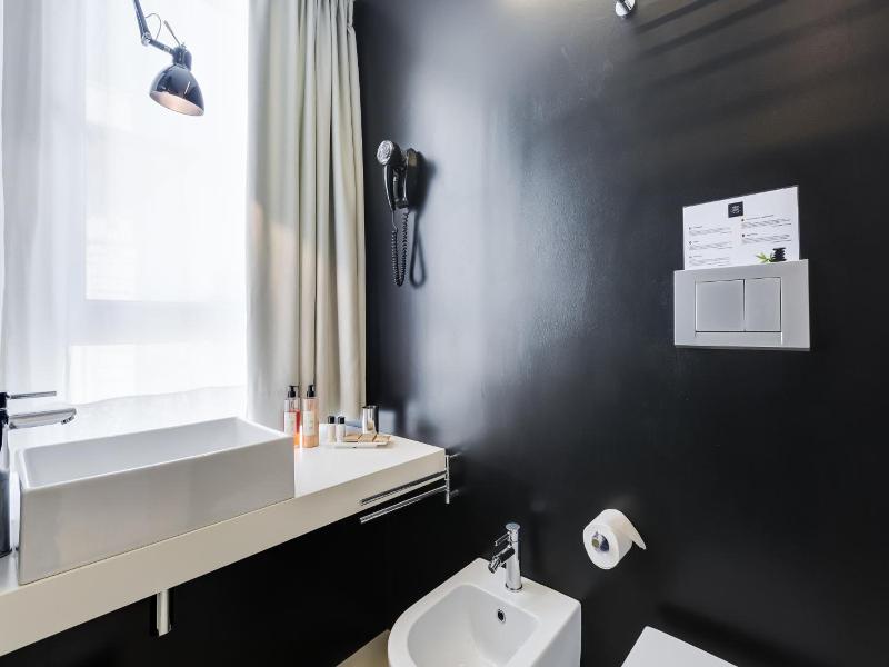 Sora Luxury Inn image