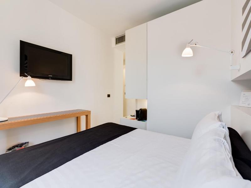 Sora Luxury Inn image