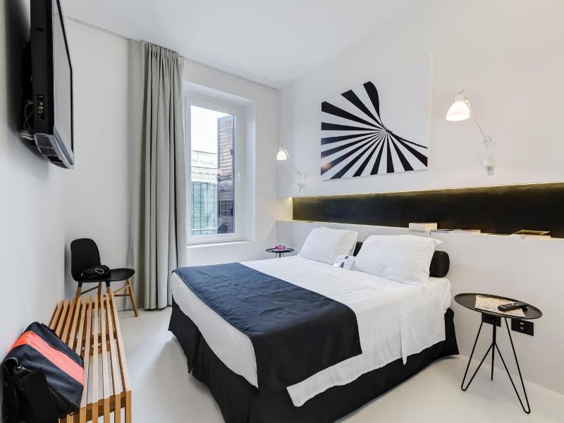 Sora Luxury Inn image