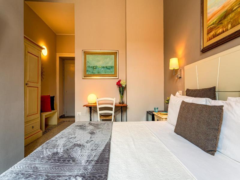 Marlin Rooms image