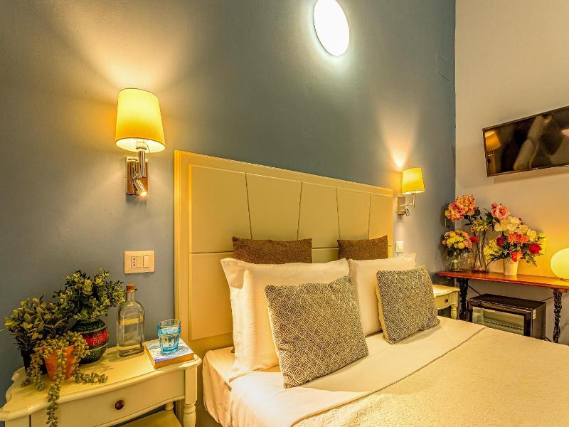 Marlin Rooms image