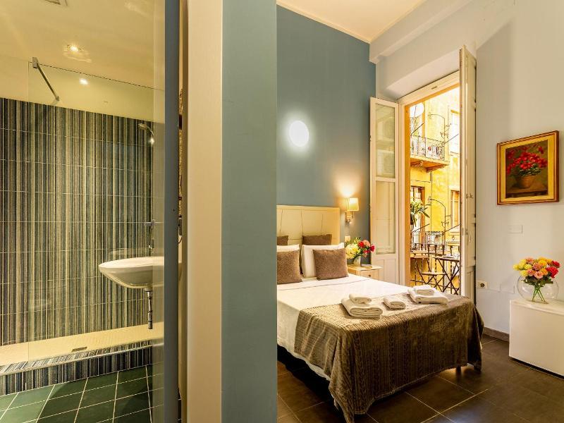 Marlin Rooms image