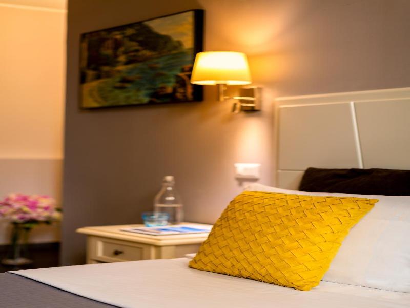 Marlin Rooms image