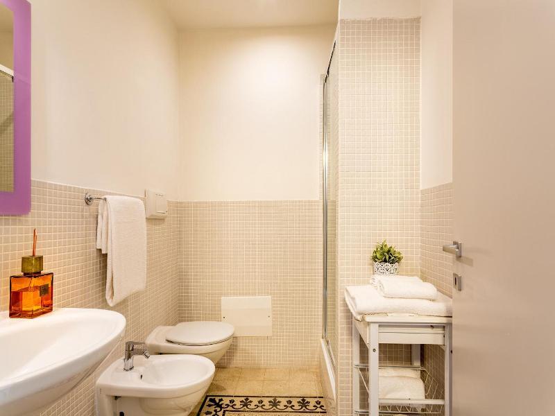 Marlin Rooms image