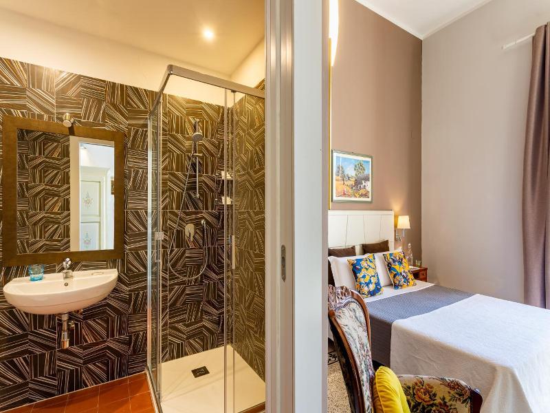 Marlin Rooms image
