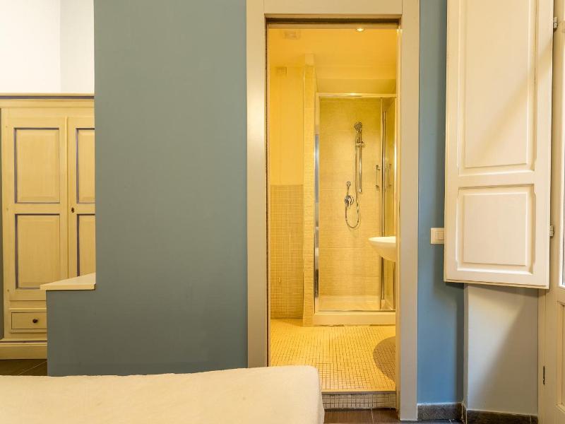Marlin Rooms image