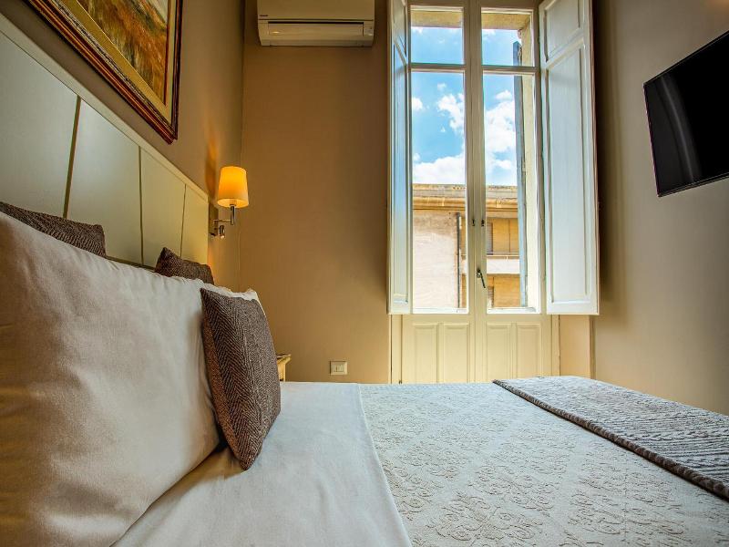Marlin Rooms image