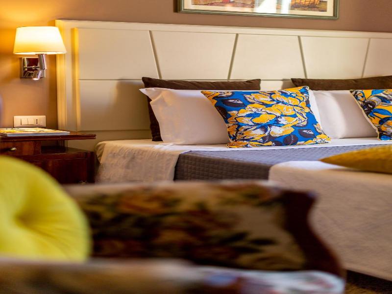 Marlin Rooms image