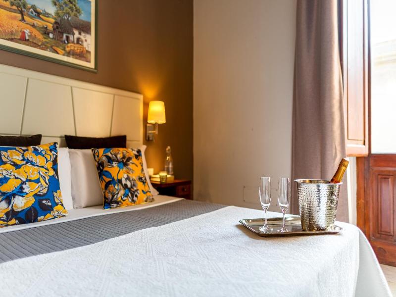 Marlin Rooms image