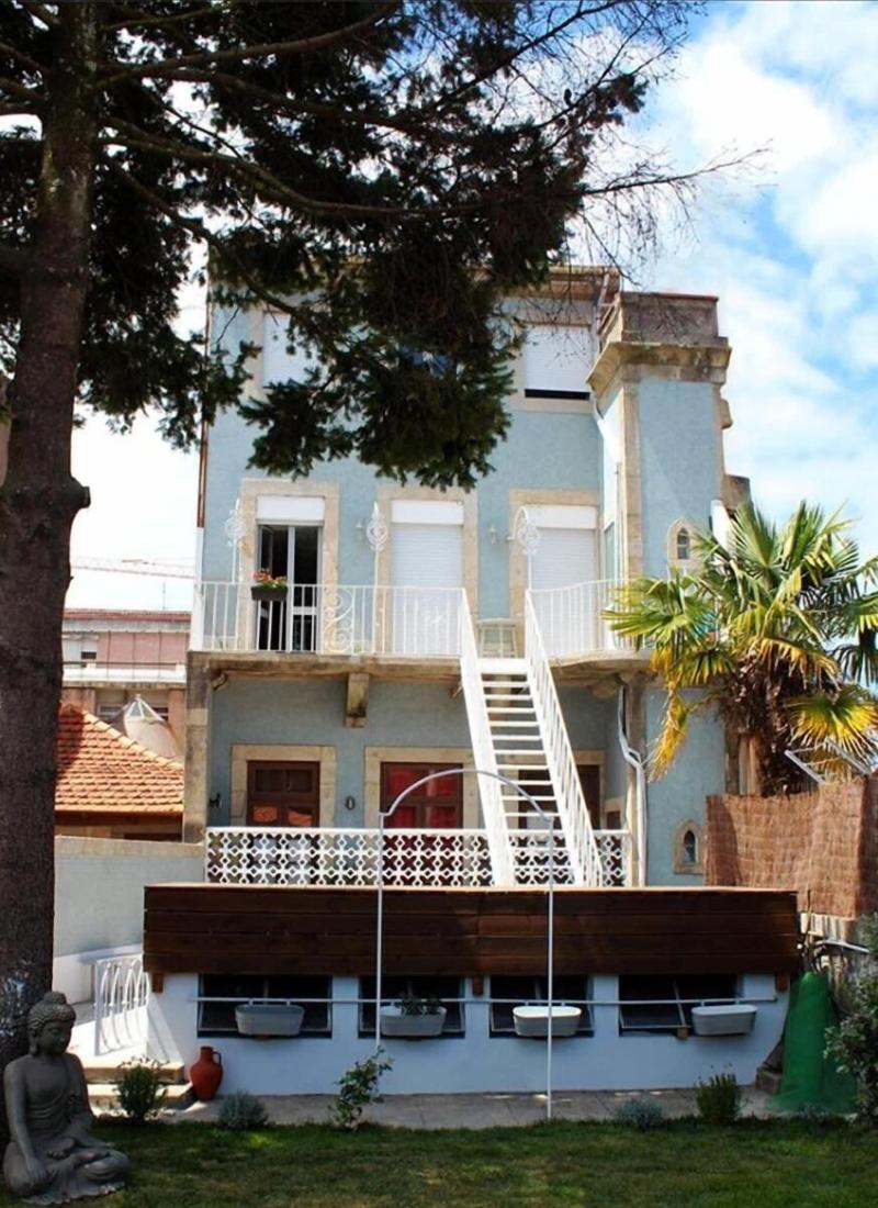 Rosario's Boutique Apartments image