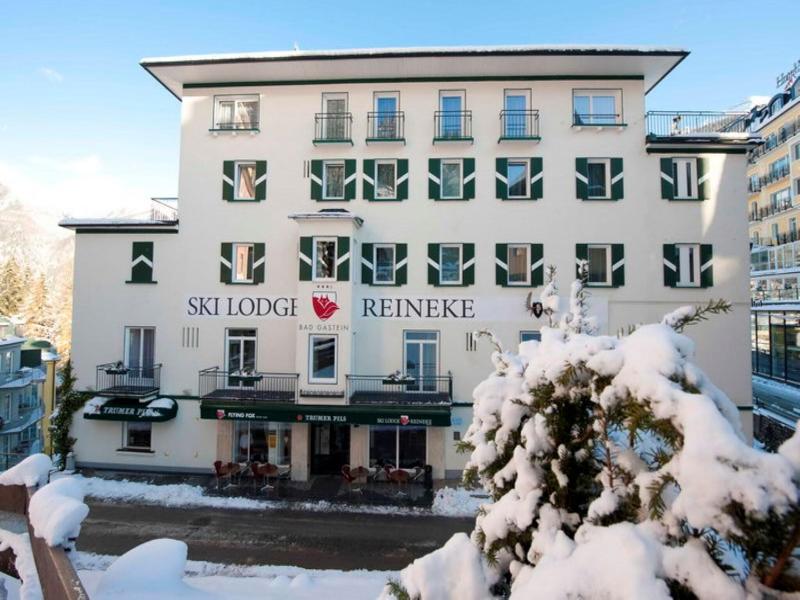 Ski Lodge Reineke image