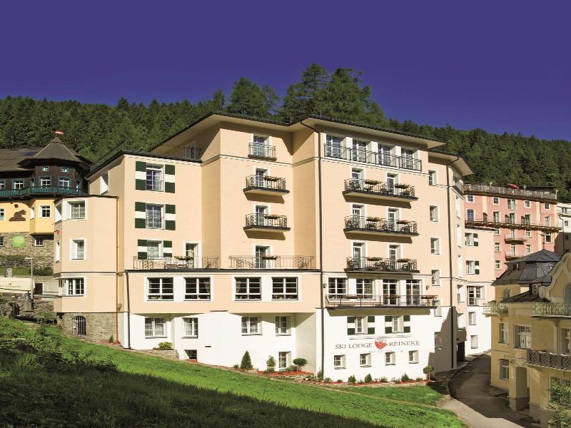 Ski Lodge Reineke image
