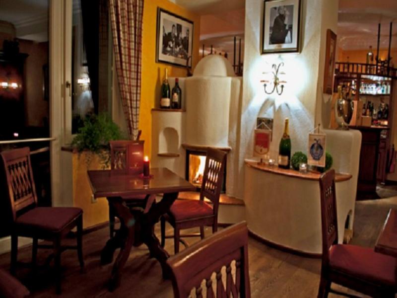 Ski Lodge Reineke image