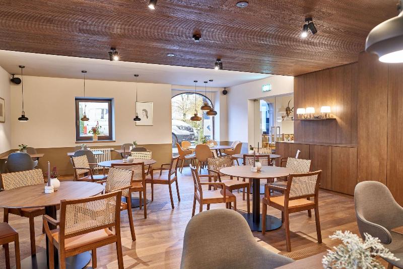 Hotel & Gasthof Maxlhaid image