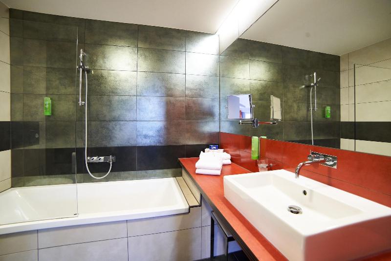 Hotel & Gasthof Maxlhaid image