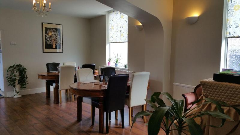 Maindee Guest House image