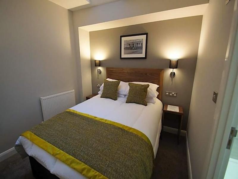 New Park Hotel image